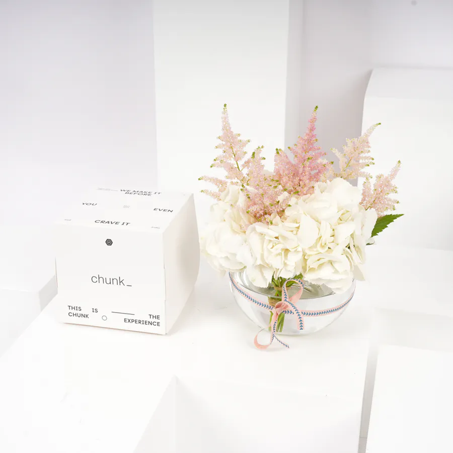 Chunk Crunchy Berries Small Cake | Softness Vase 6