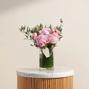 Dreamy Reverie Pink Flower Vase