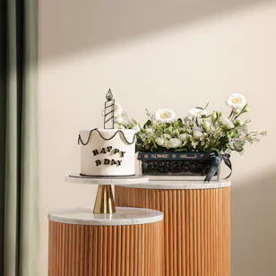 Floward Birthday Cake | White Blooms