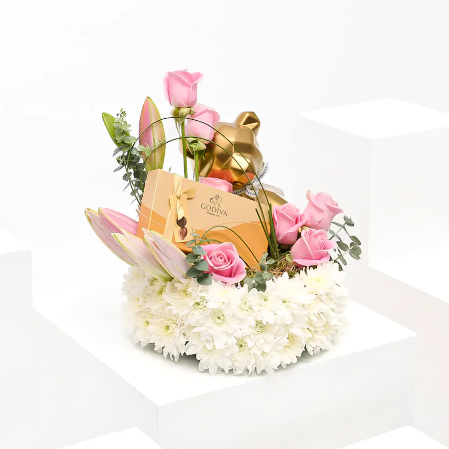 Godiva Assorted Chocolate Box | Pretty Blooms 5