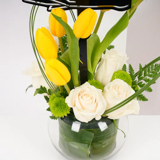Bostani Signature Medium Box | Blooms Vase