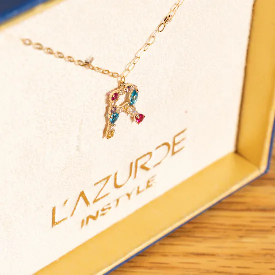 L'azurde R Letter Gold Necklace