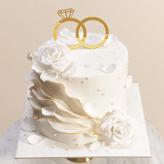 Floward Happy Engagement Cake