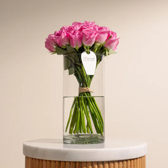 25 Pink Roses | Glass Vase