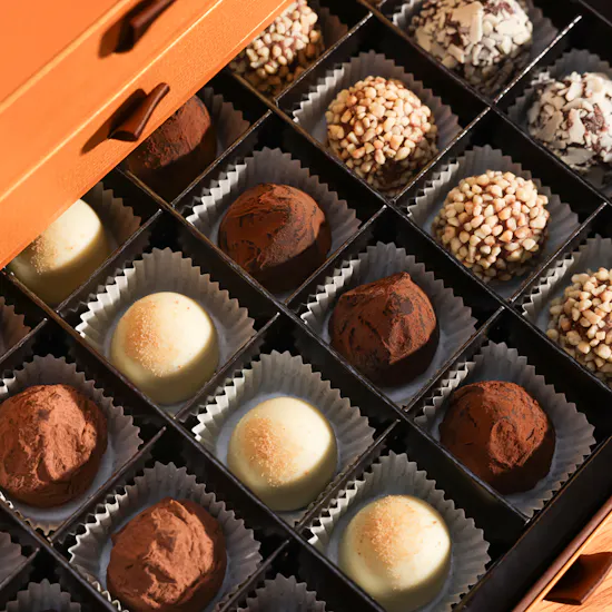Godiva Velvet Layers Chocolate Box