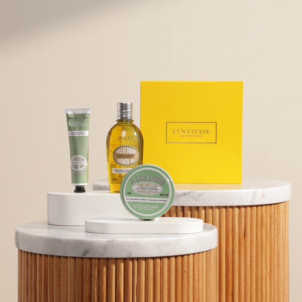 مجموعة التقشير باللوز من لوكسيتان