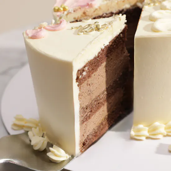 Floward Personalized Cheerful Floral Mini Cake