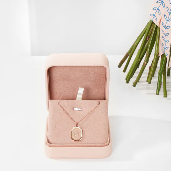 Floward Letter H Necklace | Melodies of Love