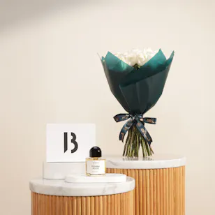 عطر مومباي نويز او دي بارفيوم للجنسين من بايريدو | باقة ورود كلاسيكية