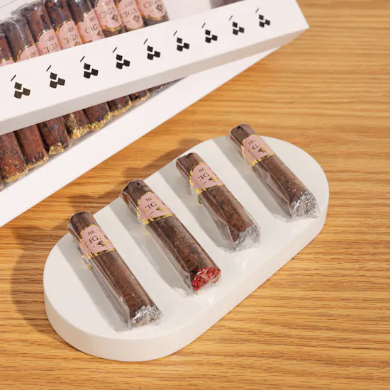 Shan Shal Cigar Chocolates | 20 White Roses