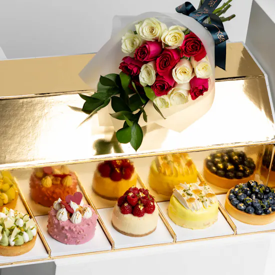 Patisserie by Guillermo Palomo Bakery Gift Box | Rose Bouquet