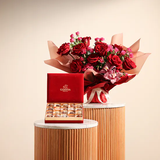Godiva Red Velvet Chocolate Box | Elegance Bouquet