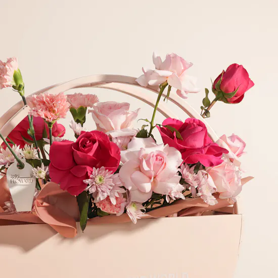 Baby Girl Pink Flower Circle Stand