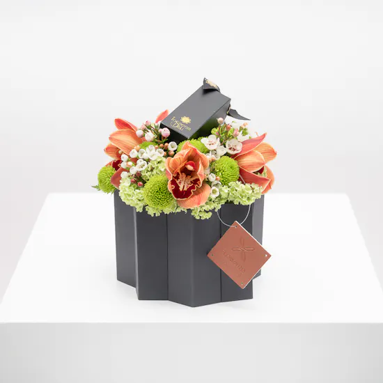 Tasneem Eshki Grace Bracelet with Fragrance | Blooms