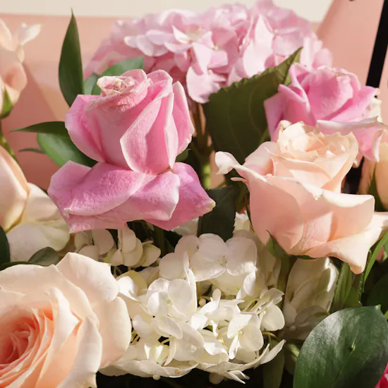 Grateful Sweet Gesture Flowers Bouquet
