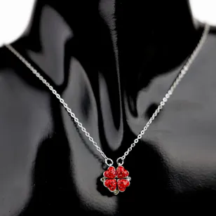 ZUS Magnetic Folding Four Hearts Necklace