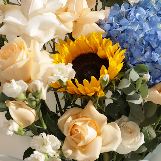Happiness Flowers Bouquet