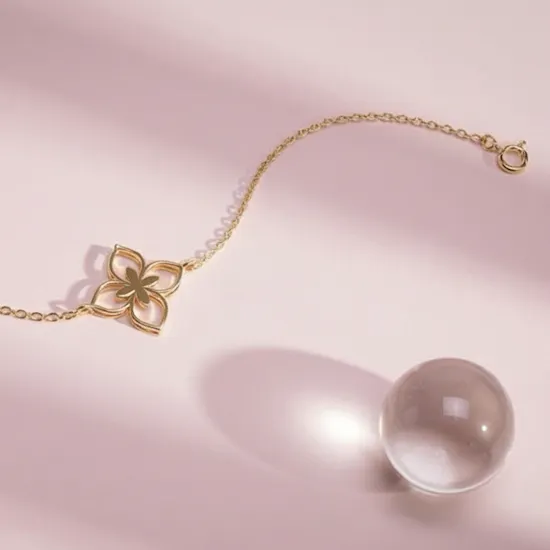 Amal Almajed Flower Women's Bracelet