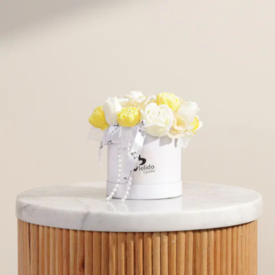 Lelido Yellow and White Rose Candle Bouquet | 150g