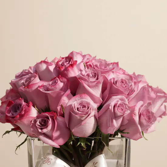 Magical Purple Roses Vase | 35 Flowers