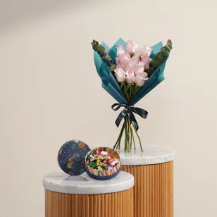 Venchi Murrine Small Assorted Chocolate Hamper | Regal Flowers
