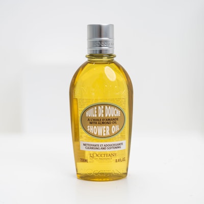 L'occitane almond shower oil 250ml