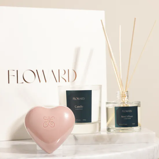 Floward Lovely Orchid Elegant Home Set | Serene Elegance Rose Vase