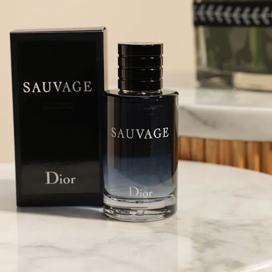 Luxury Perfume for Him | Congrats Flower Vase