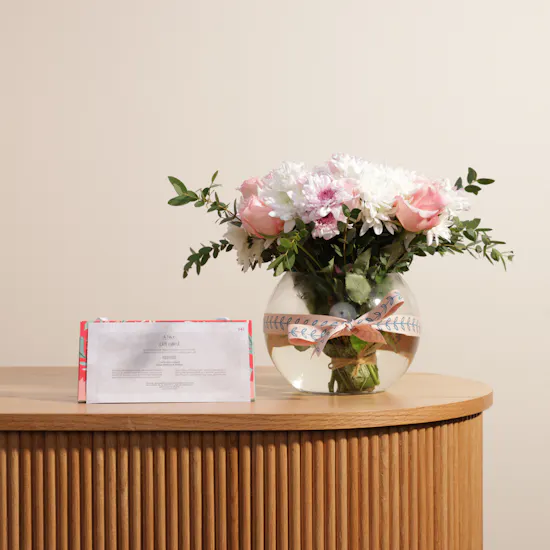 Klar Nail Bar & Spa Gift Card | Flower Vase