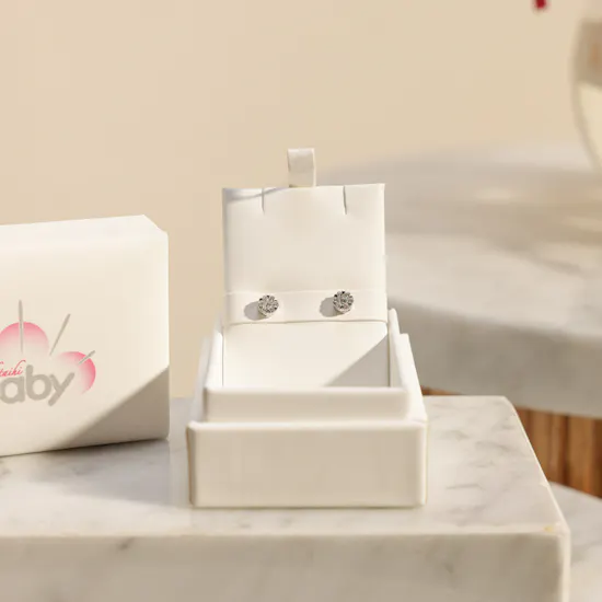 Baby Fitaihi Baby Earrings | Fuchsia Splendor Vase