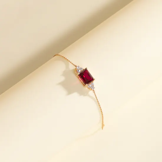Siran Rose Gold Diamond Bracelet With A Red Stone