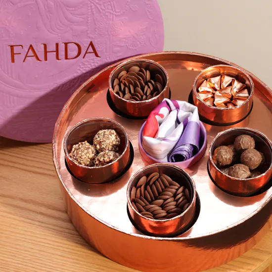 Fahda Rich Mix Chocolates Medium Box | 700 g