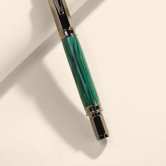 Bil Qalam Raa Green Titanium Pen