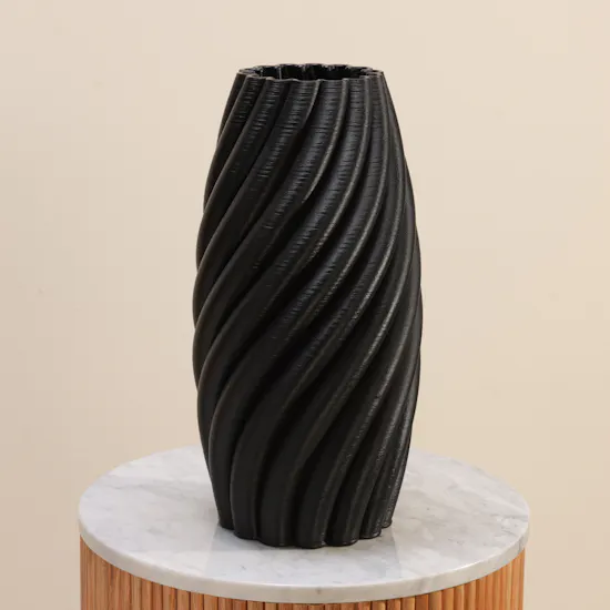Floward 3D Elegant Vase | Black