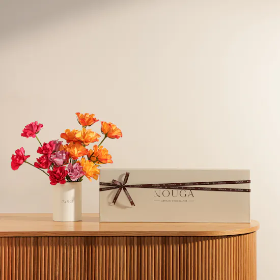 Nouga Gongrats Grad Bonbon Chocolate Box | Classy Flower Box