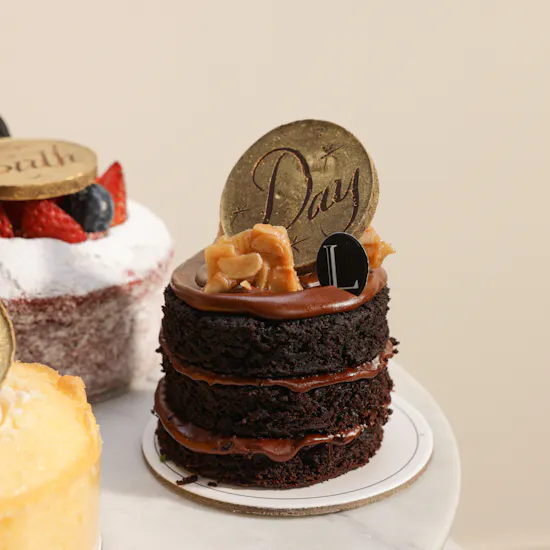 Laviviane Personalized Slider Cake Box