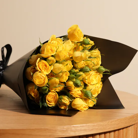 Yellow Baby Rose Bouquet | 12 Flowers