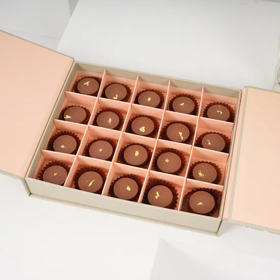 Floward Caramel Chocolate Box | Delight Vase