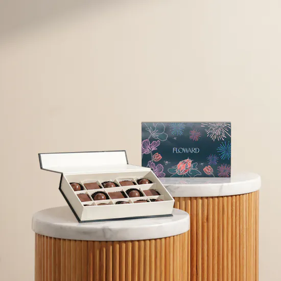 Floward Signature Small Chocolate Box