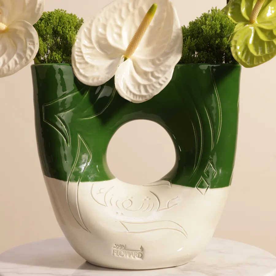 Enchanting Petals Display | Keramos Vase 5