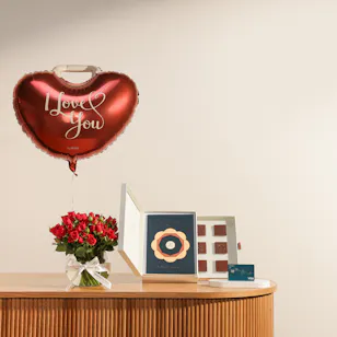 Floward 50 KWD Card and Chocolate Box | I Love You Balloon and Flowers