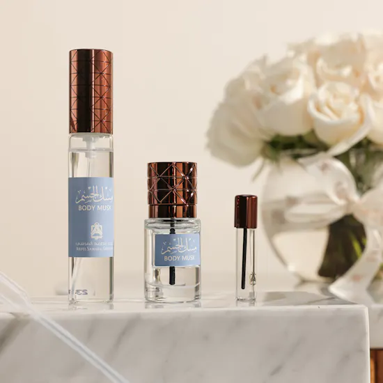 Abdul Samad Al Qurashi Body Musk Perfume Set | Charming Flowers Vase