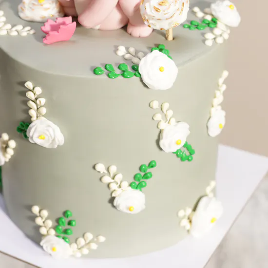 Floward Bunny Cake
