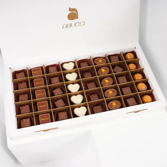 Abucci Large Chocolate Box | Roses
