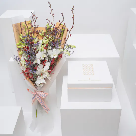 Ibrahim Alqurashi Gems Crystal Mabkhara | Stunning Flowers