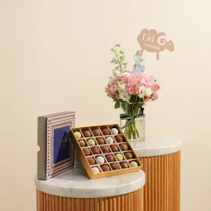 Charbonnel et Walker Victorian Truffle Box | Eid Flowers