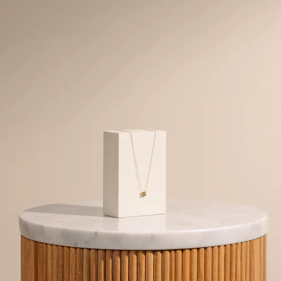 Siran by Iram Irregular Shaped Emerald Stones Necklace | Flowers Vase