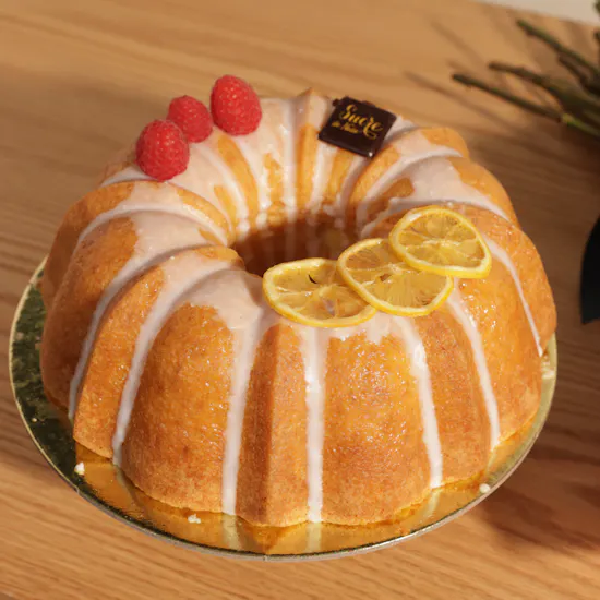 Sucre De Nada Lemon Cake | Roses