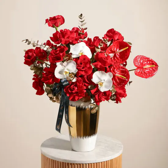 Floward Orange Round Ceramic Chocolate Tray | Dearly Meant Flower Vase