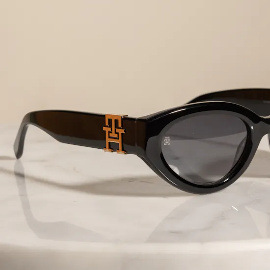 Tommy Black Sunglasses